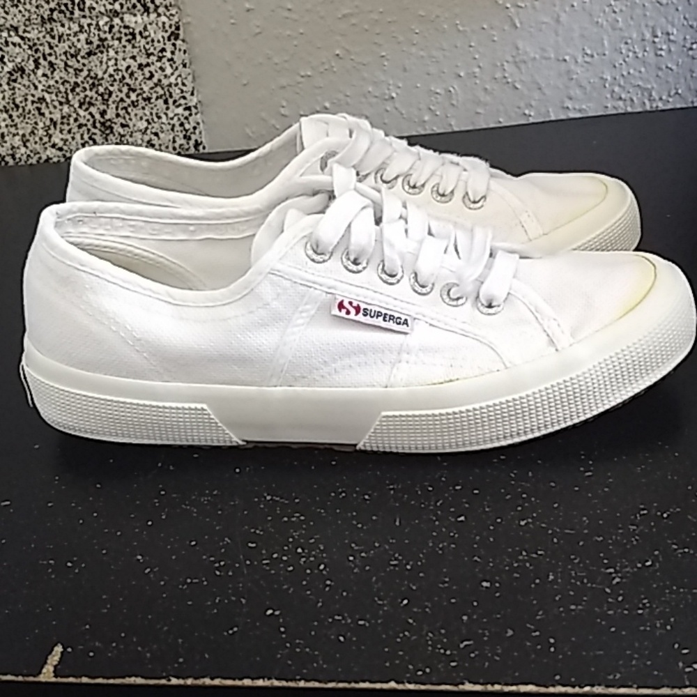 Superga women shoes US size 8 ,men's size 6.5
